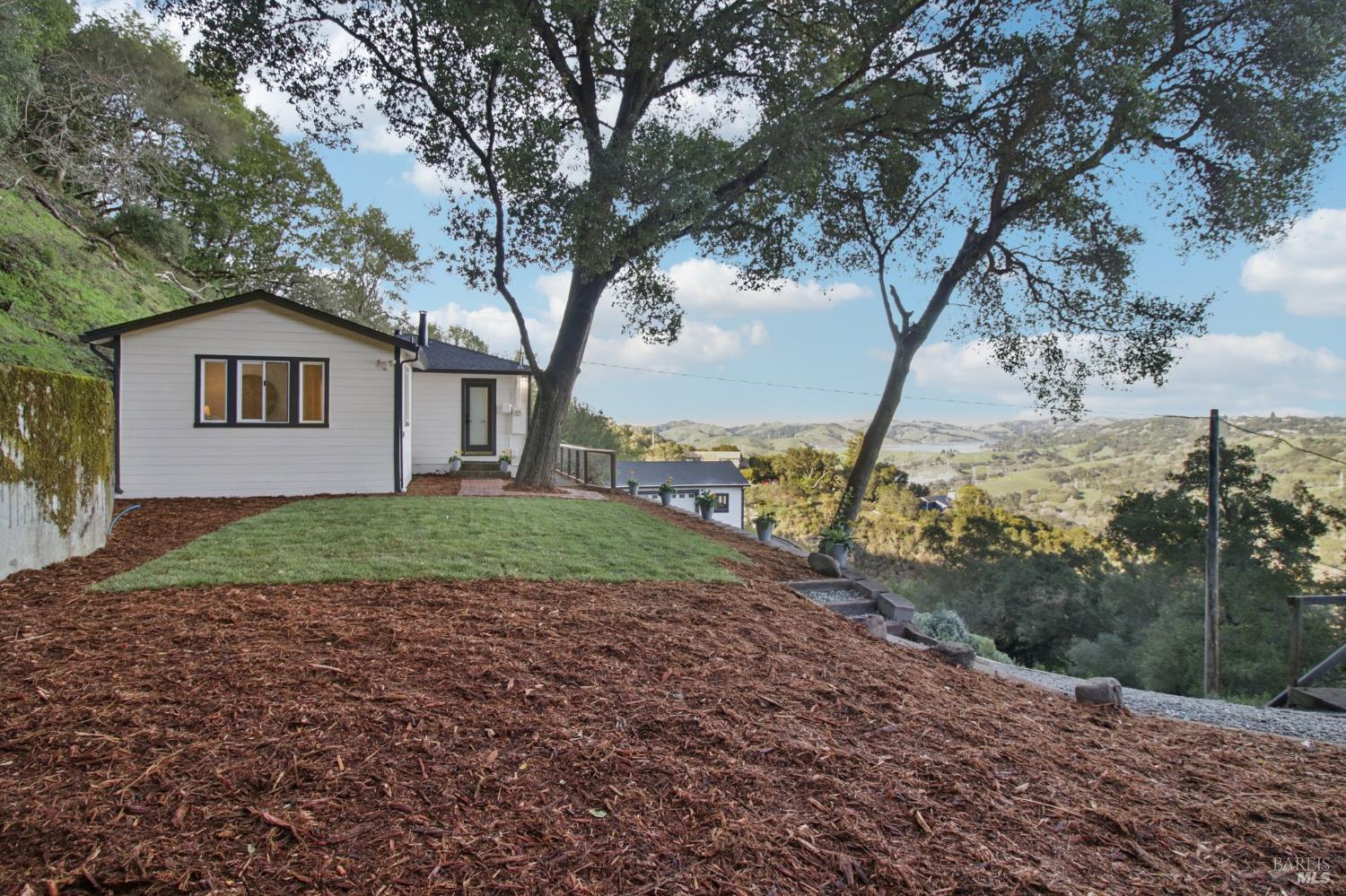 85 La Encinal Orinda CA 94563