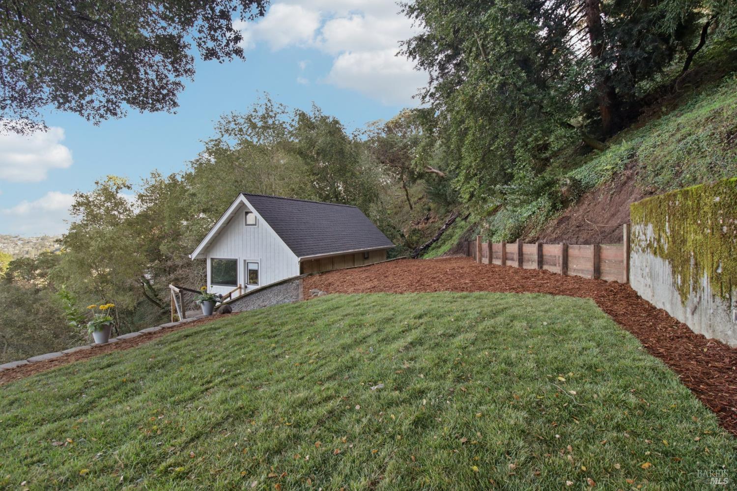 85 La Encinal Orinda CA 94563