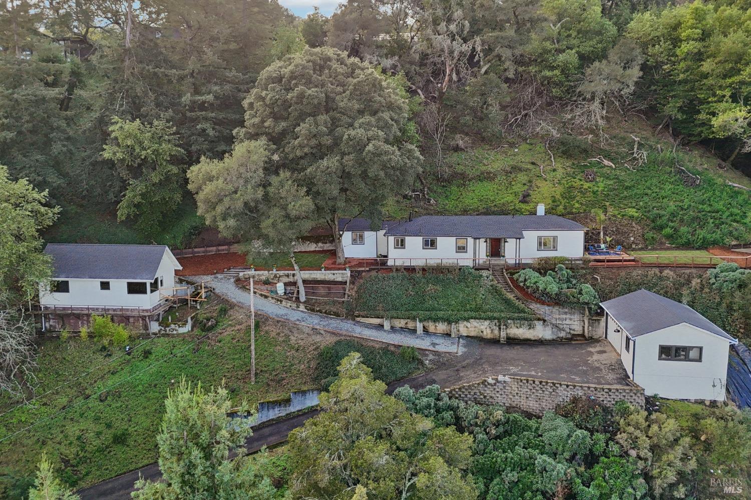 85 La Encinal Orinda CA 94563