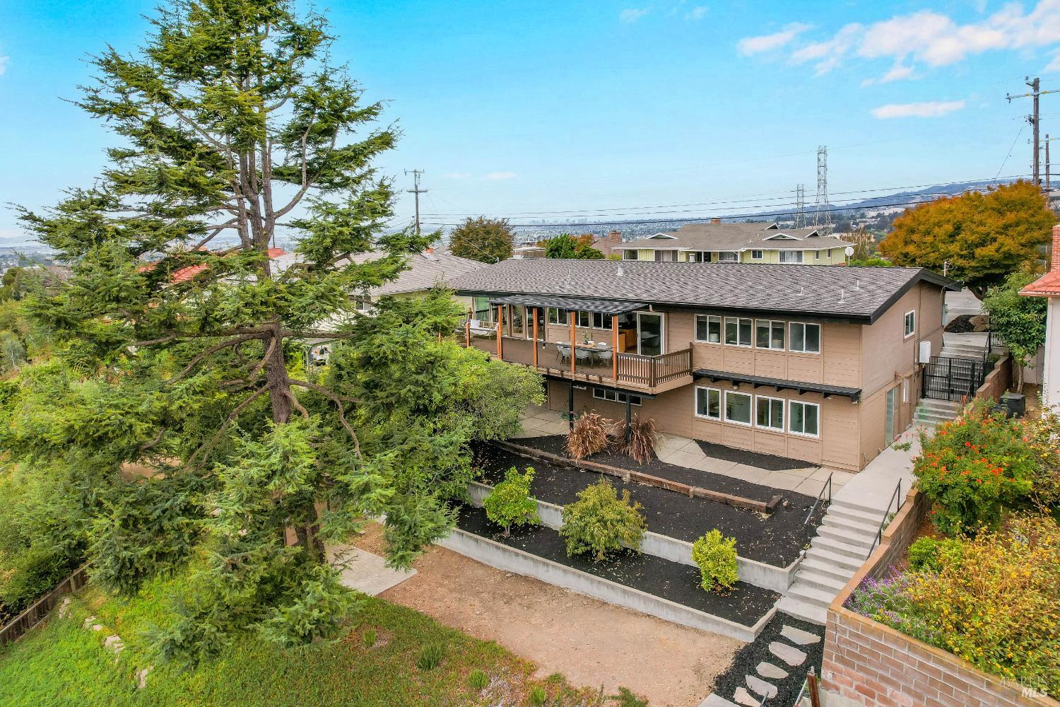 1693 View Drive San Leandro CA 94577