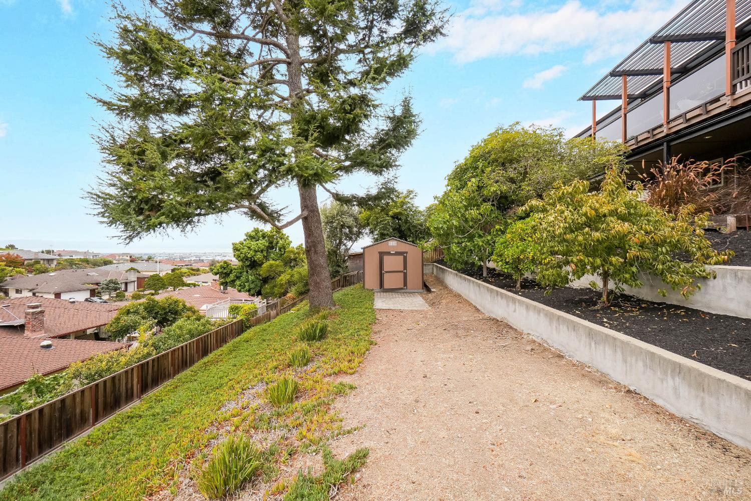 1693 View Drive San Leandro CA 94577