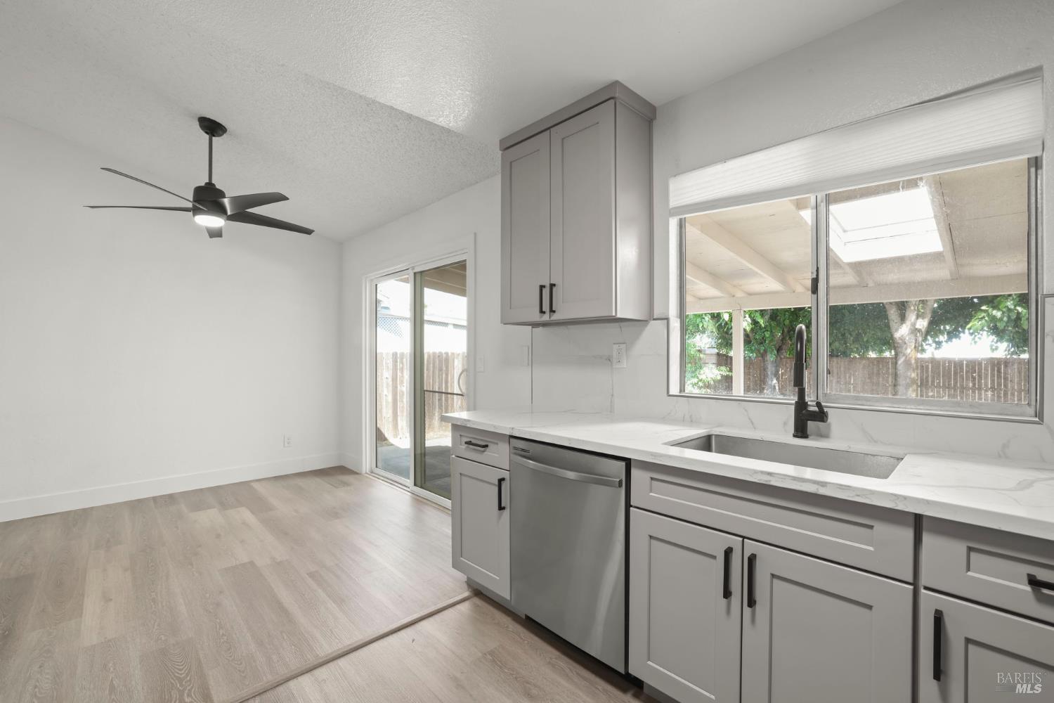567 Shannon Drive Vacaville CA 95688