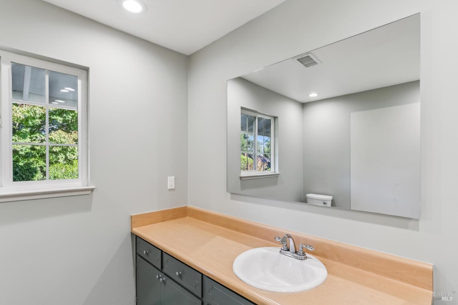 19214-19220 Willow Lane Sonoma CA 95476