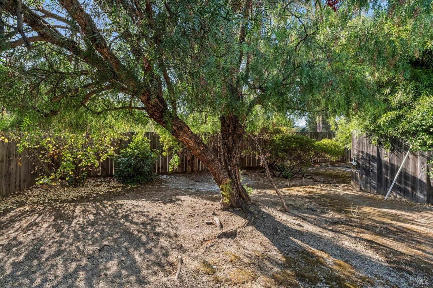 19214-19220 Willow Lane Sonoma CA 95476