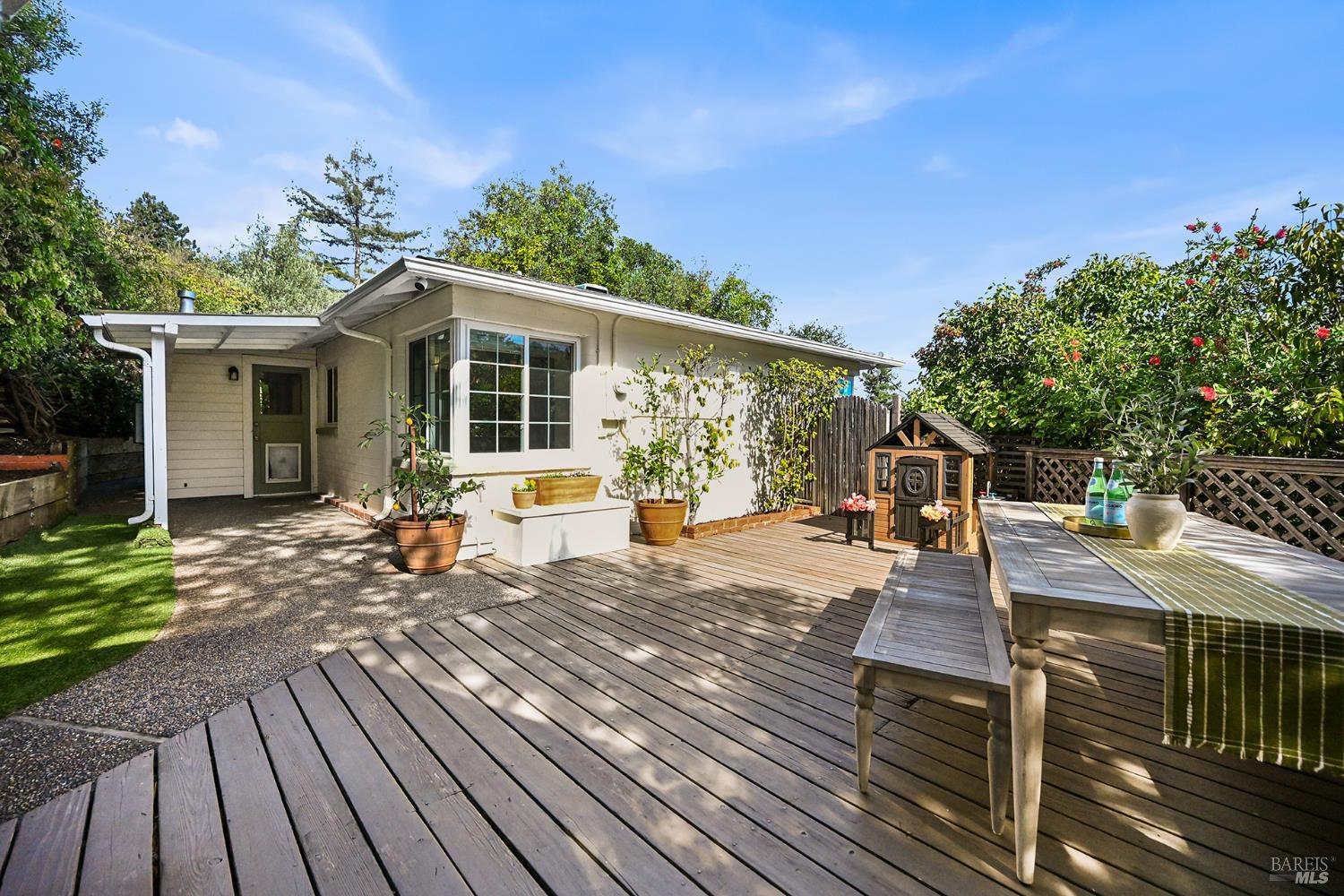 293 Bungalow Avenue San Rafael CA 94901