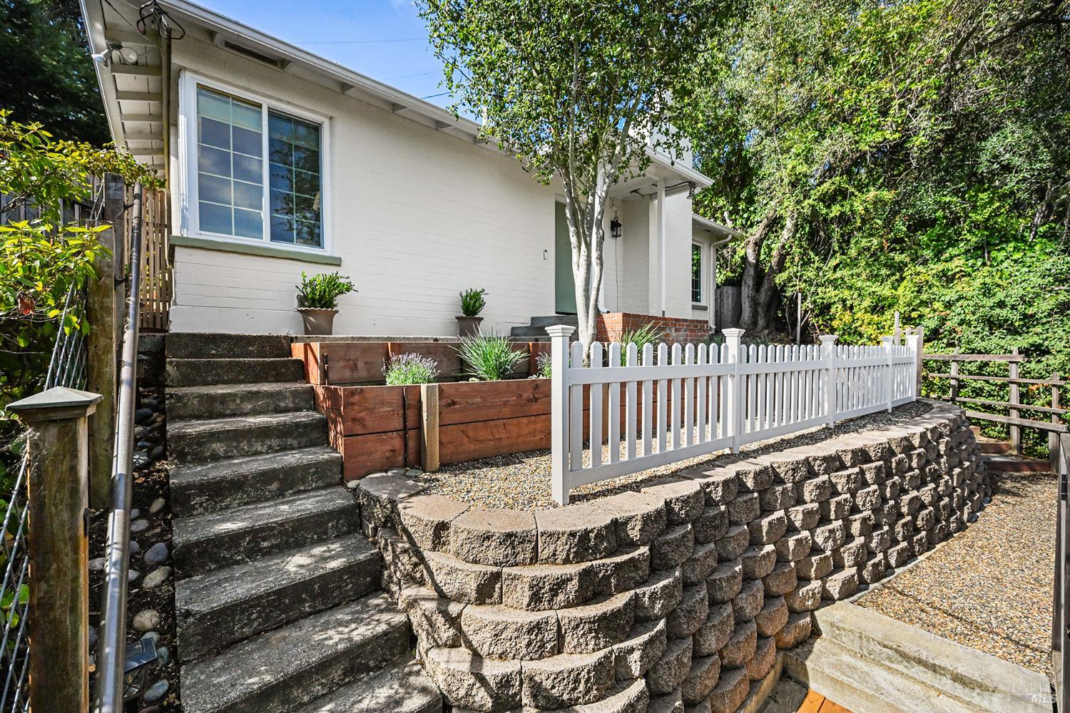 293 Bungalow Avenue San Rafael CA 94901