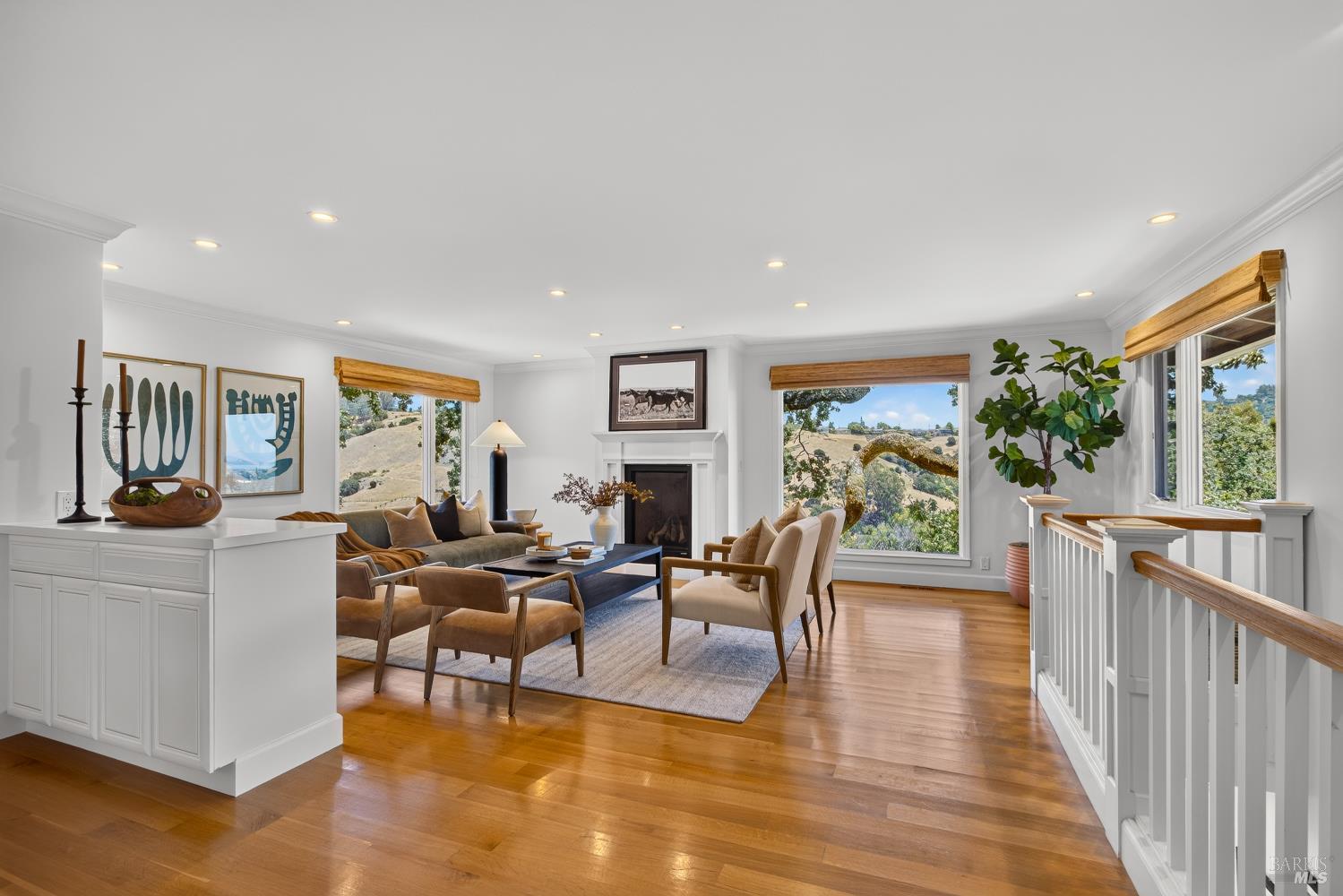 32 Longwood Drive San Rafael CA 94901