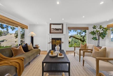 32 Longwood Drive San Rafael CA 94901