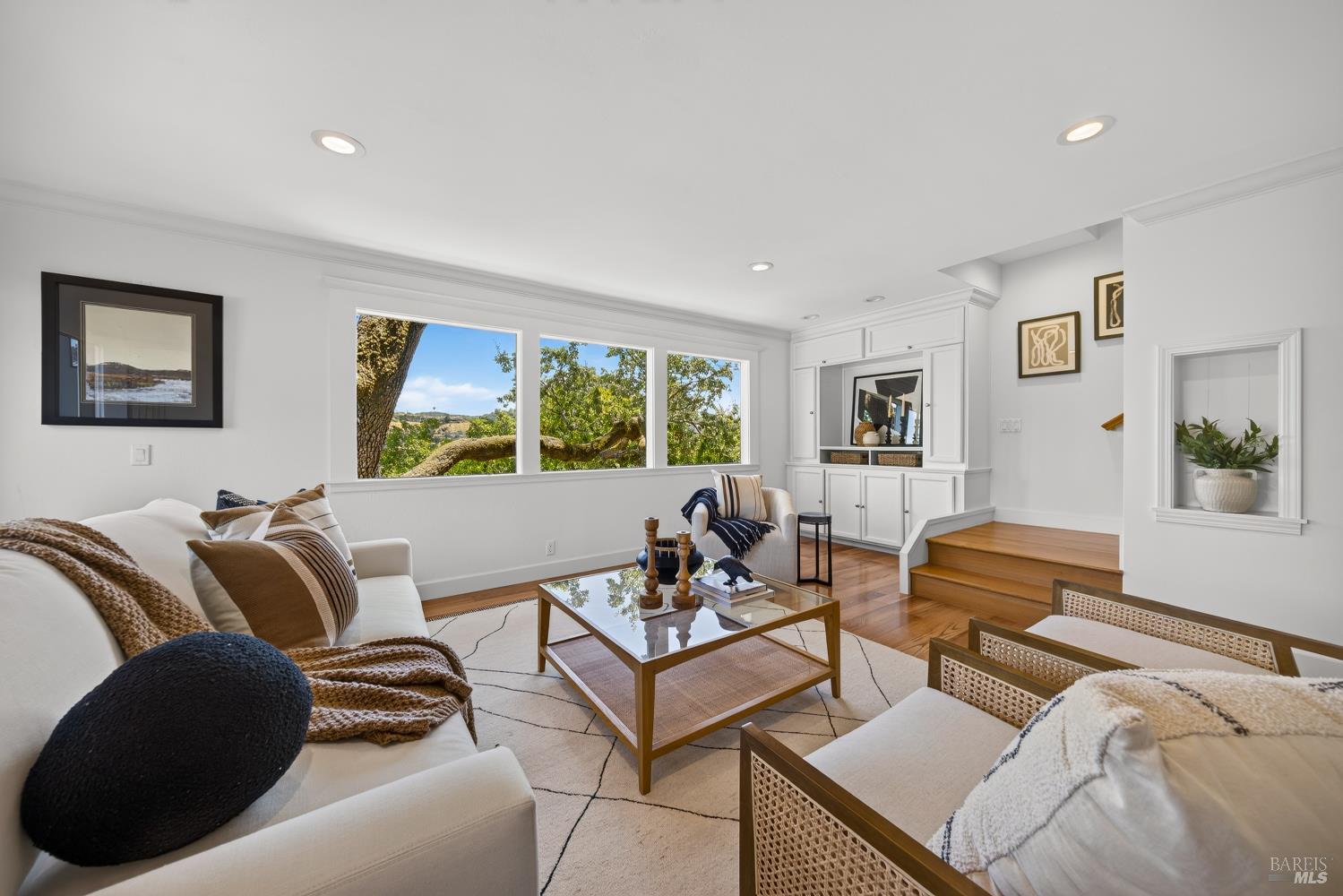 32 Longwood Drive San Rafael CA 94901