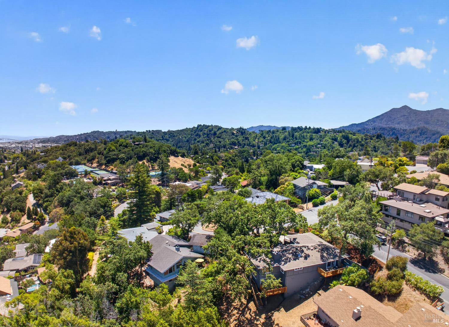 32 Longwood Drive San Rafael CA 94901