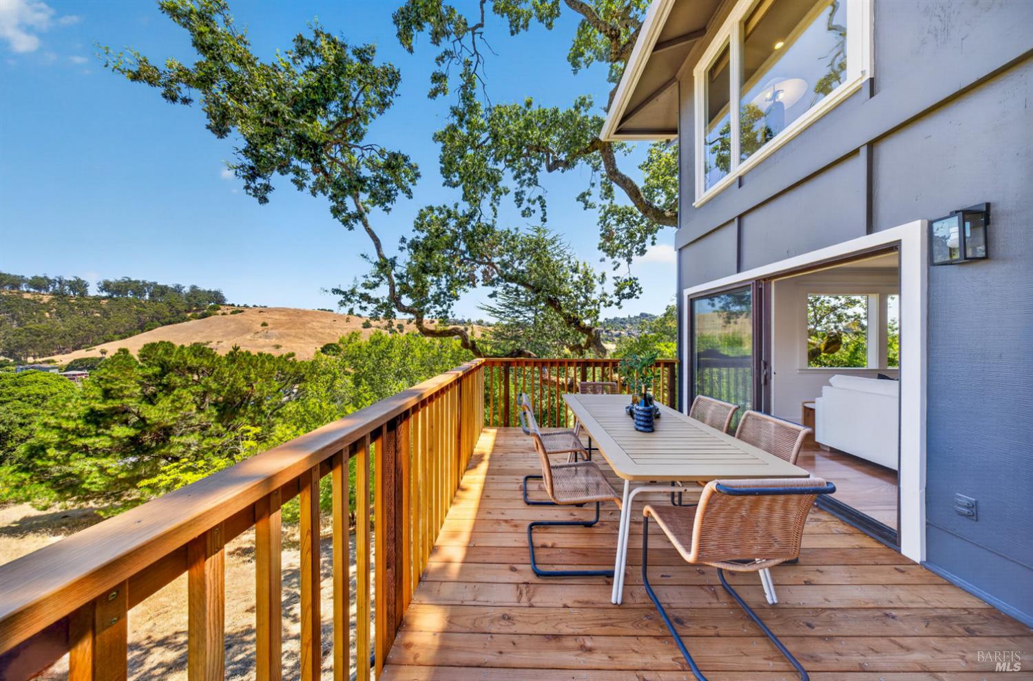 32 Longwood Drive San Rafael CA 94901