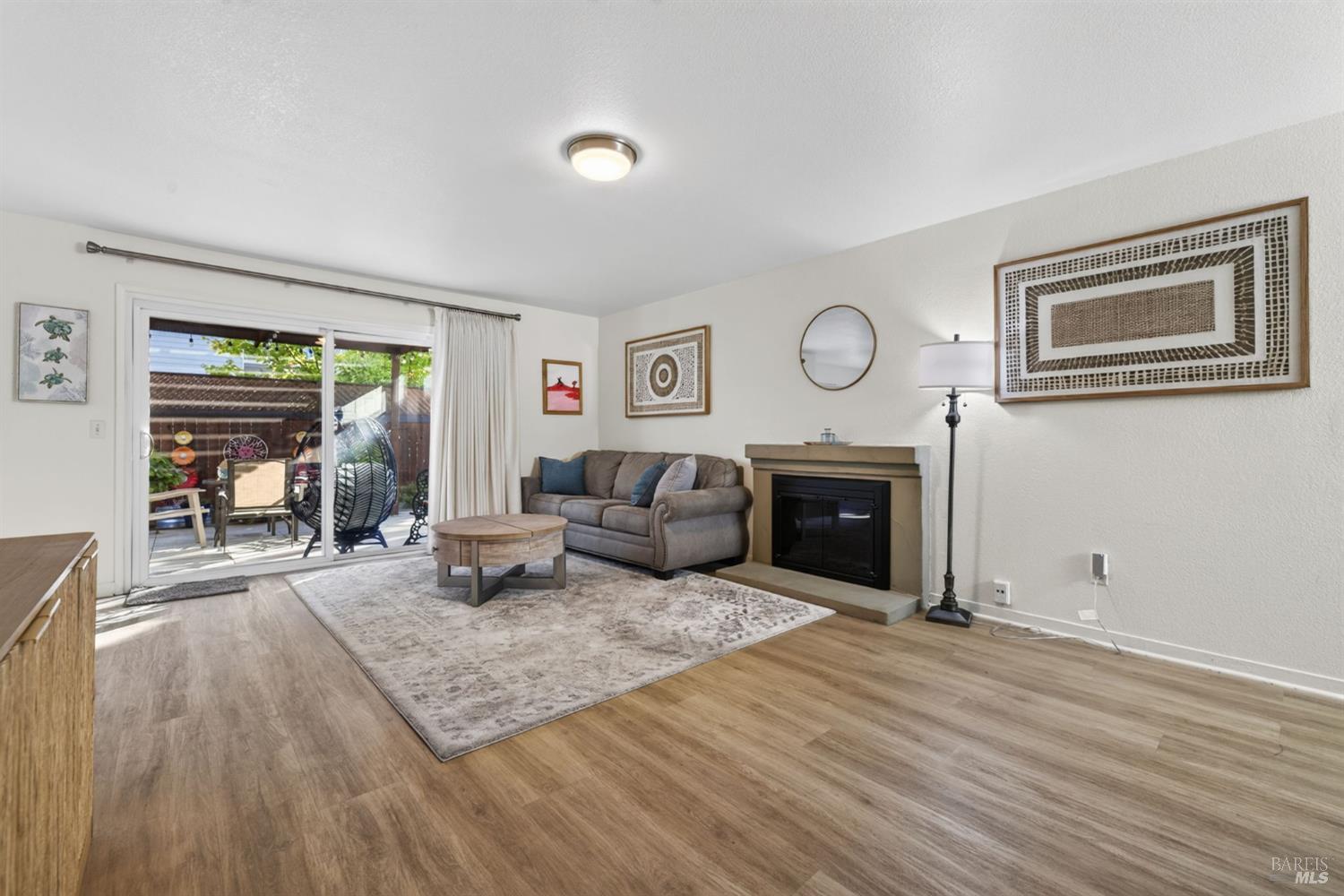 1188 Comalli Street Santa Rosa CA 95407
