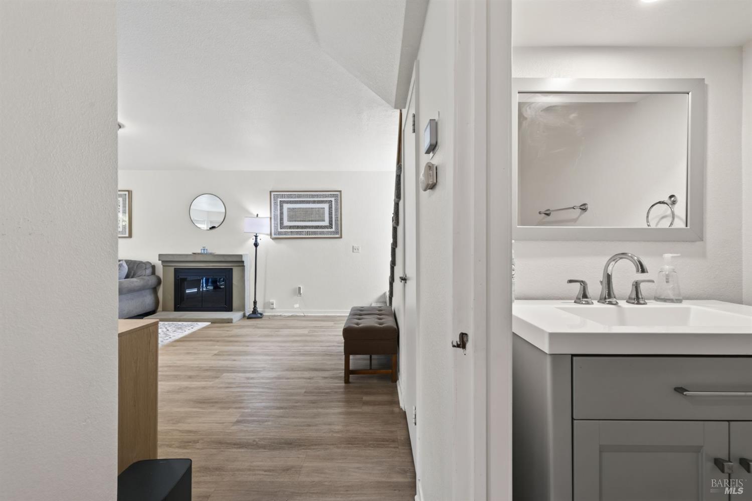 1188 Comalli Street Santa Rosa CA 95407