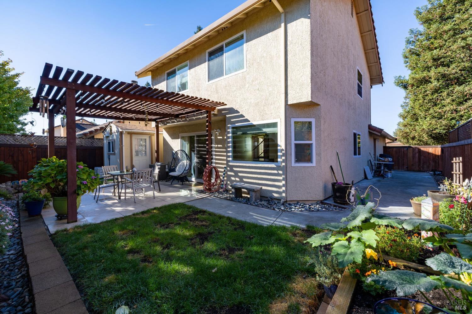 1188 Comalli Street Santa Rosa CA 95407