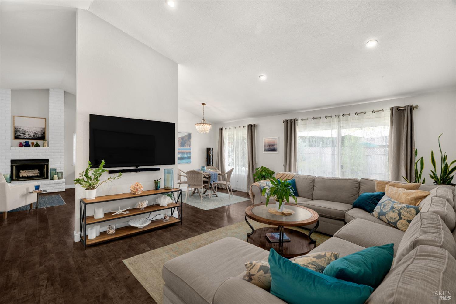 451 Rusty Drive Santa Rosa CA 95401