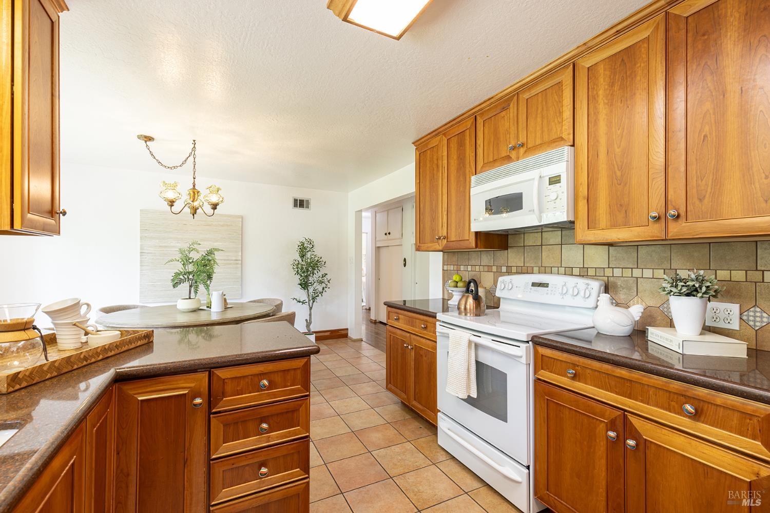 1969 Waverly Street Napa CA 94558