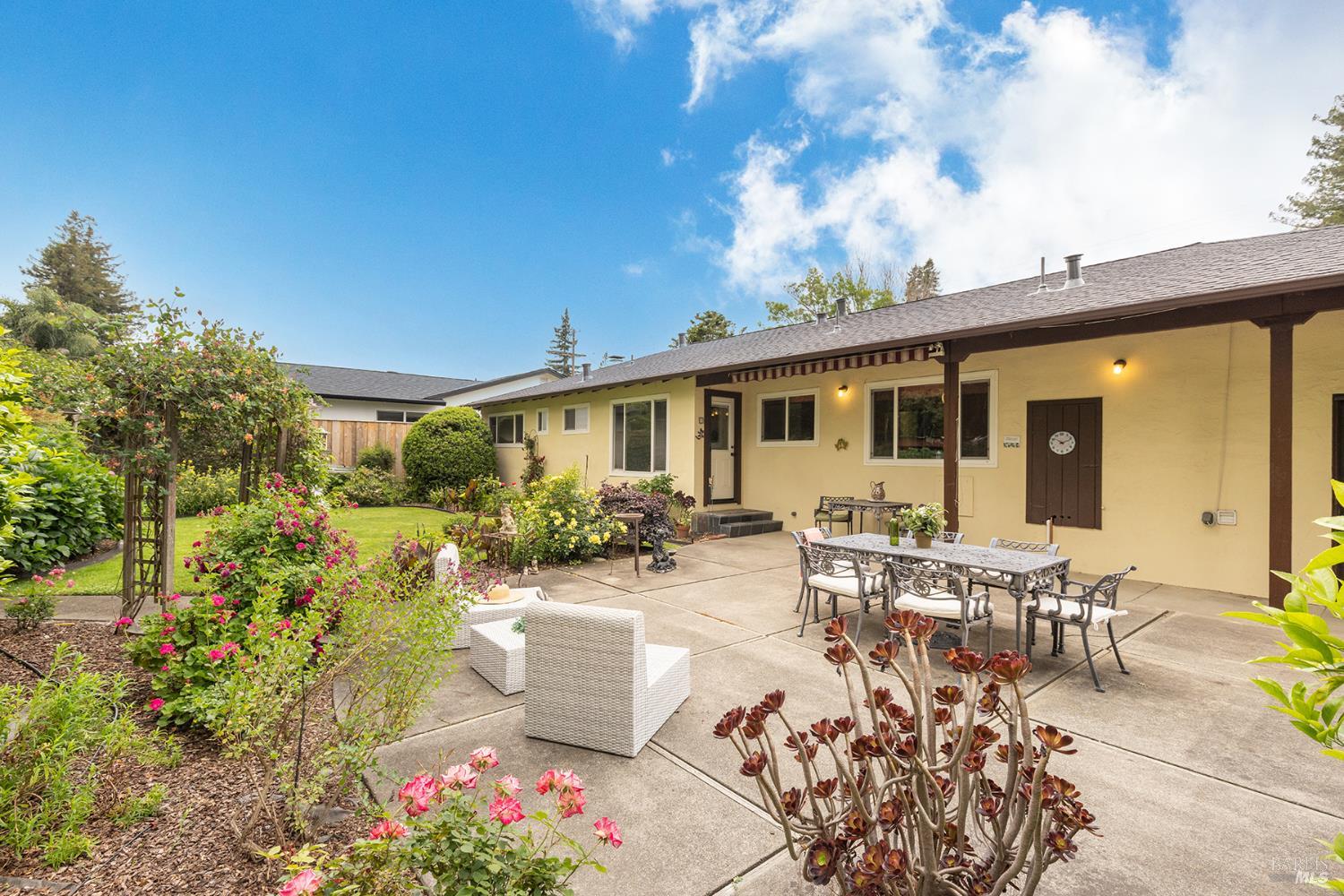 1969 Waverly Street Napa CA 94558