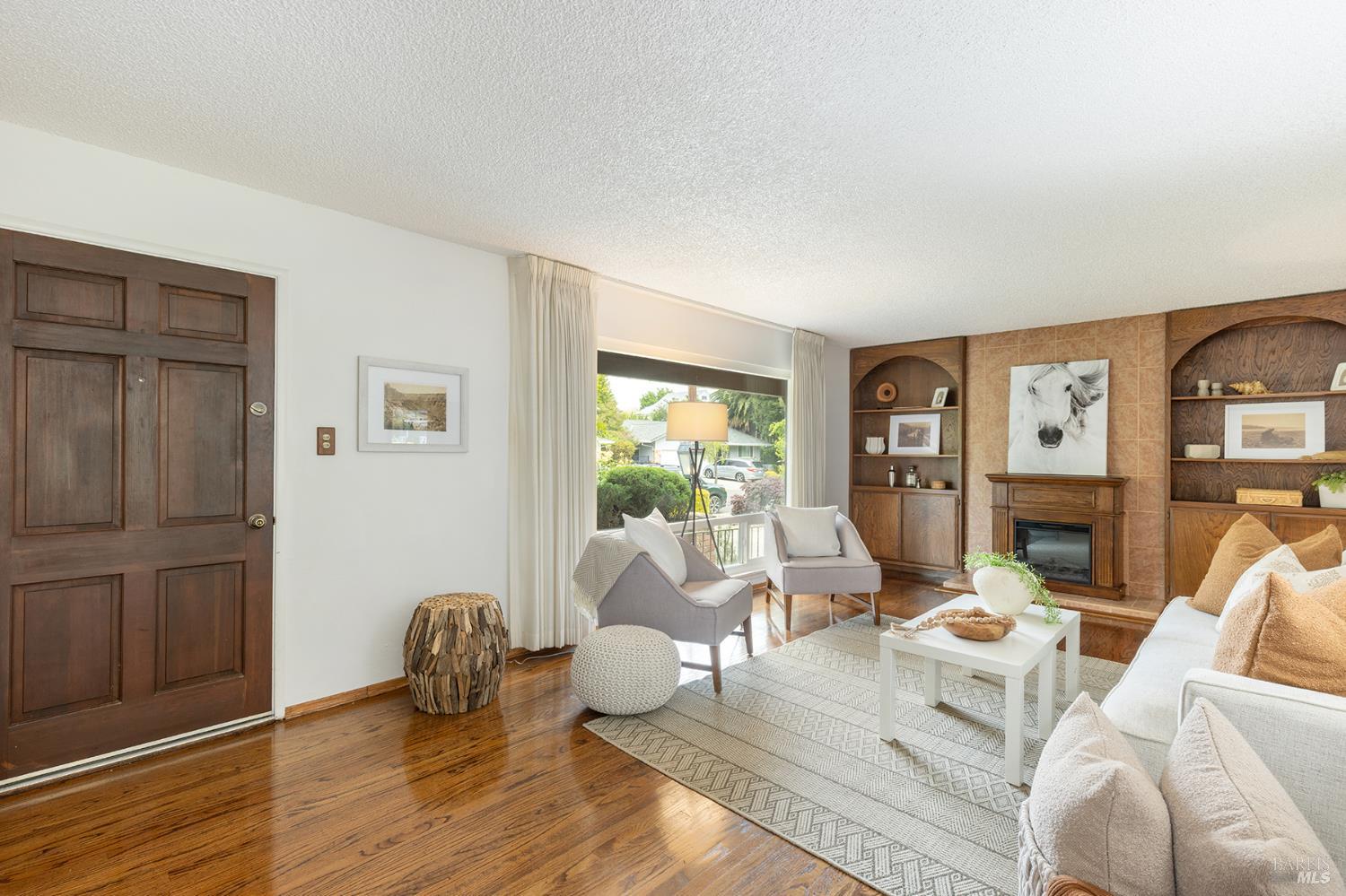 1969 Waverly Street Napa CA 94558