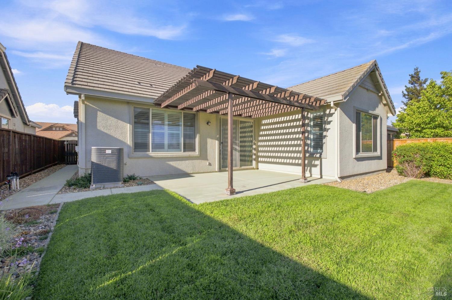 670 Sweet Bay Circle Vacaville CA 95687