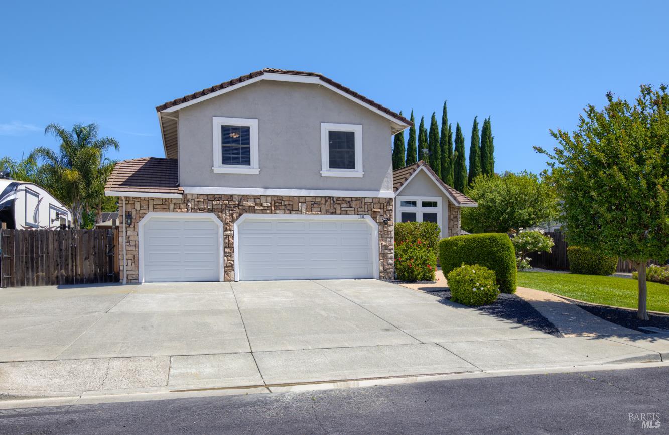 307 Flagstone Court Vacaville CA 95687