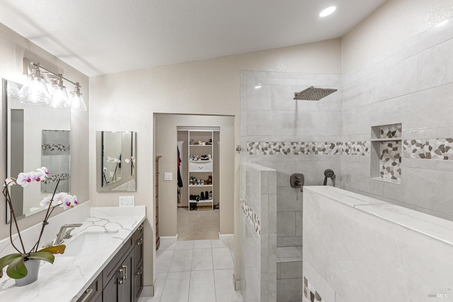 307 Flagstone Court Vacaville CA 95687