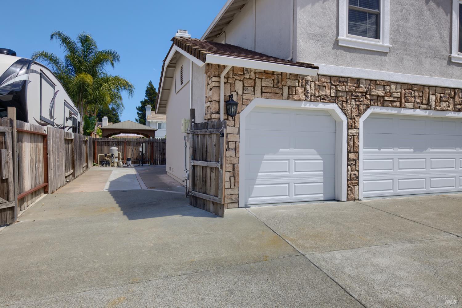 307 Flagstone Court Vacaville CA 95687