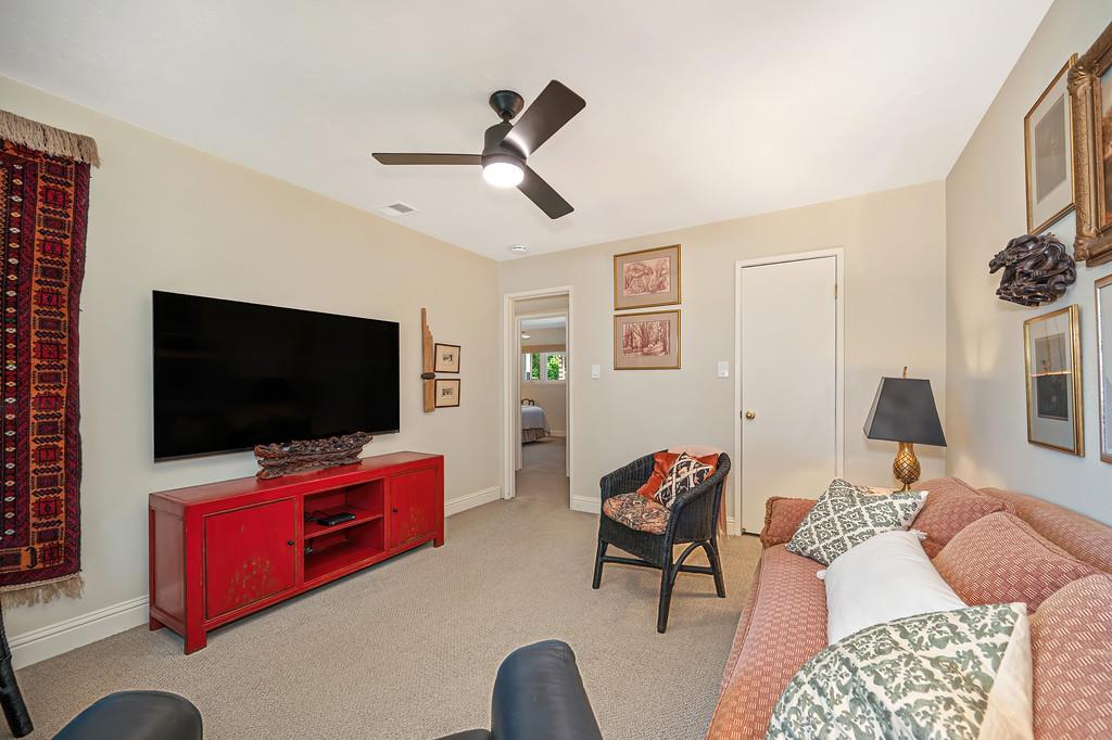 605 Cleveland Street Davis CA 95616