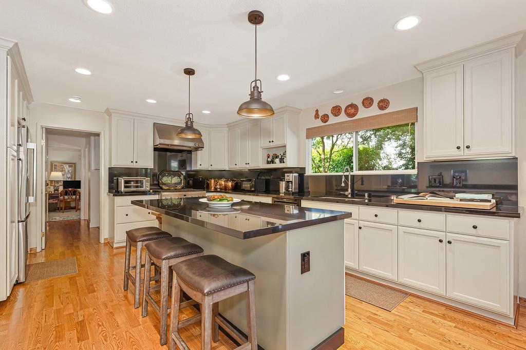605 Cleveland Street Davis CA 95616