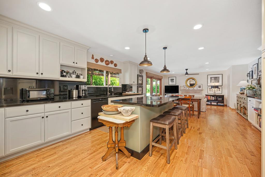 605 Cleveland Street Davis CA 95616