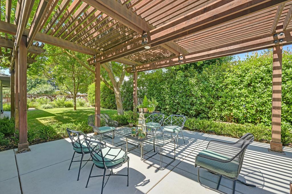 605 Cleveland Street Davis CA 95616