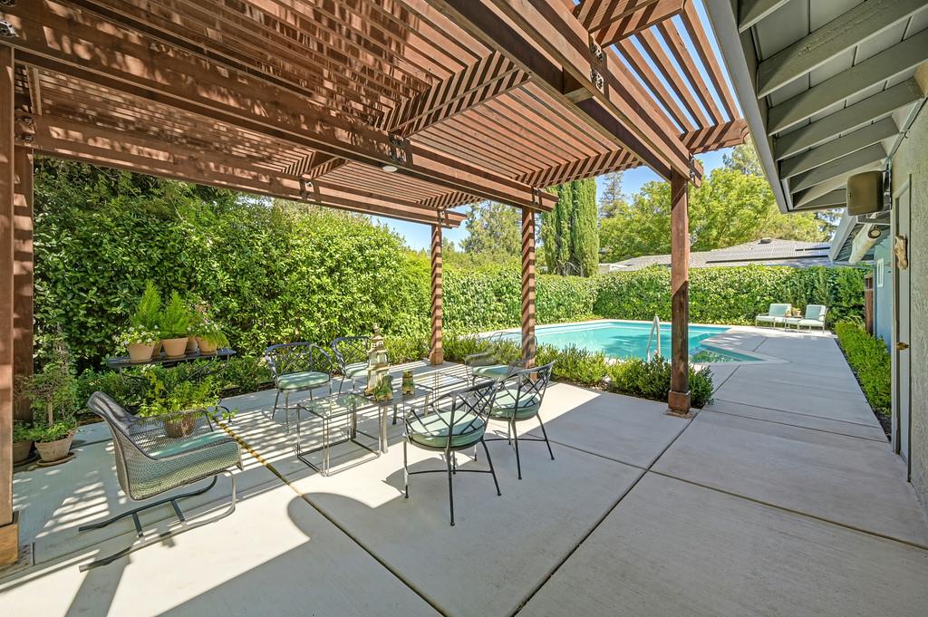 605 Cleveland Street Davis CA 95616
