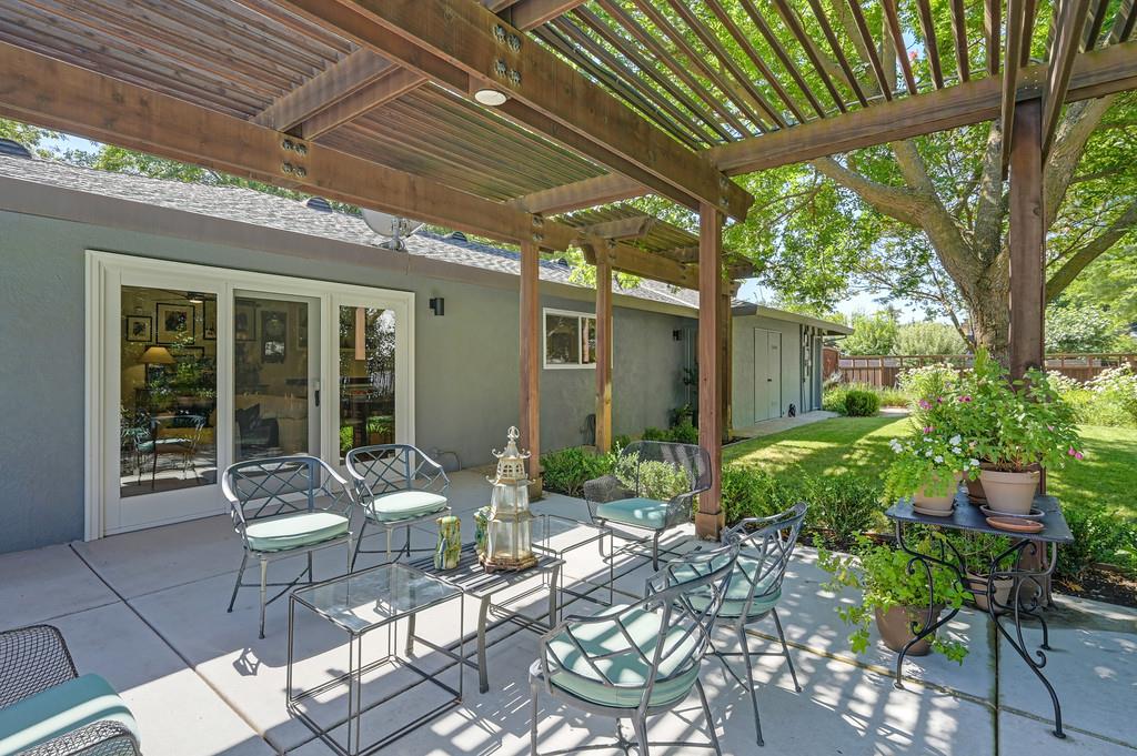 605 Cleveland Street Davis CA 95616
