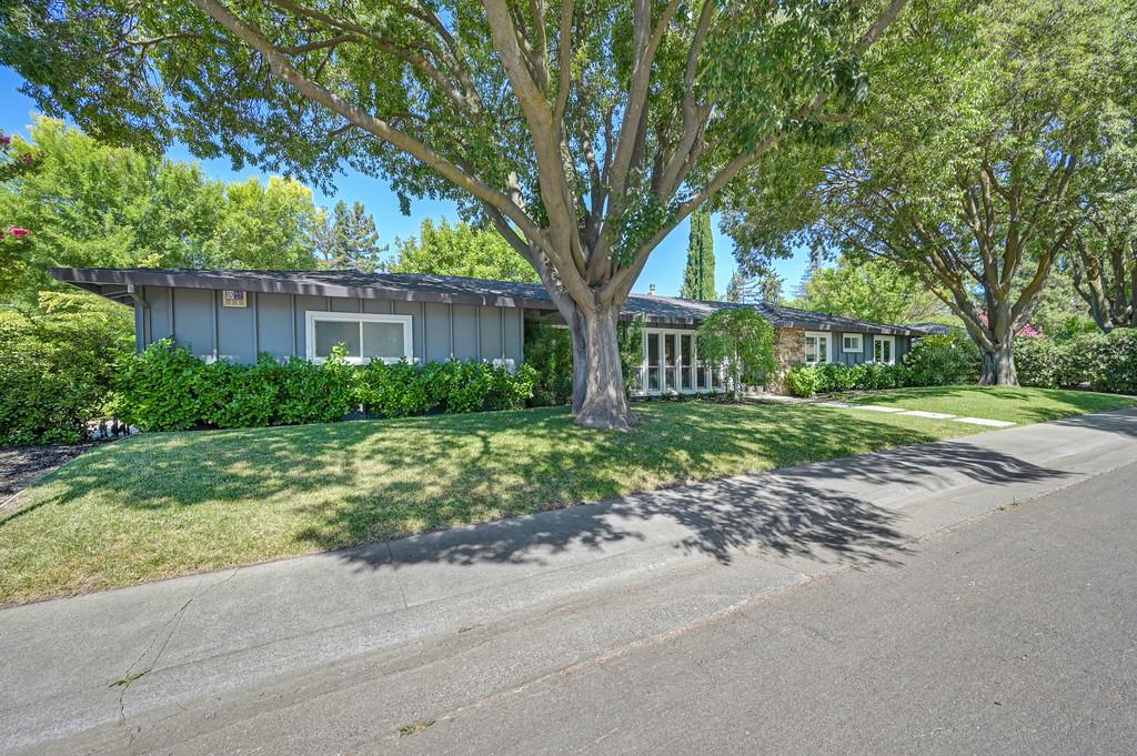 605 Cleveland Street Davis CA 95616
