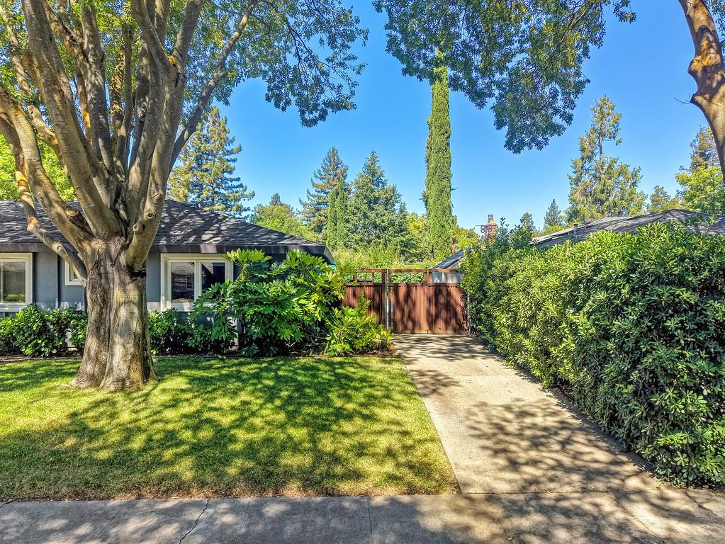 605 Cleveland Street Davis CA 95616