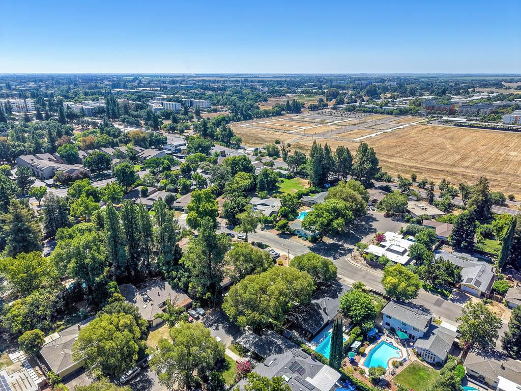 605 Cleveland Street Davis CA 95616
