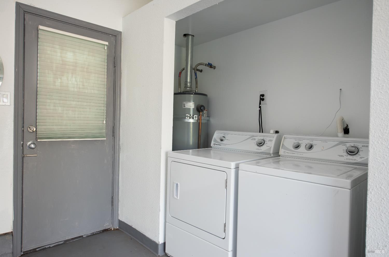 212 Shortt Road Santa Rosa CA 95405