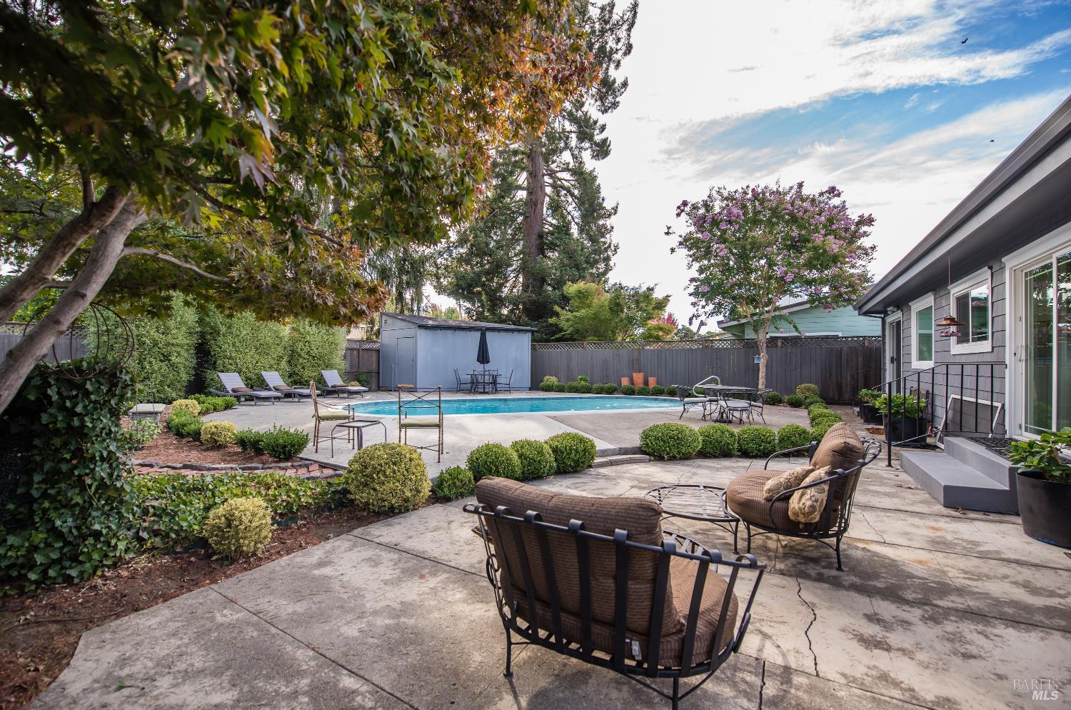 212 Shortt Road Santa Rosa CA 95405