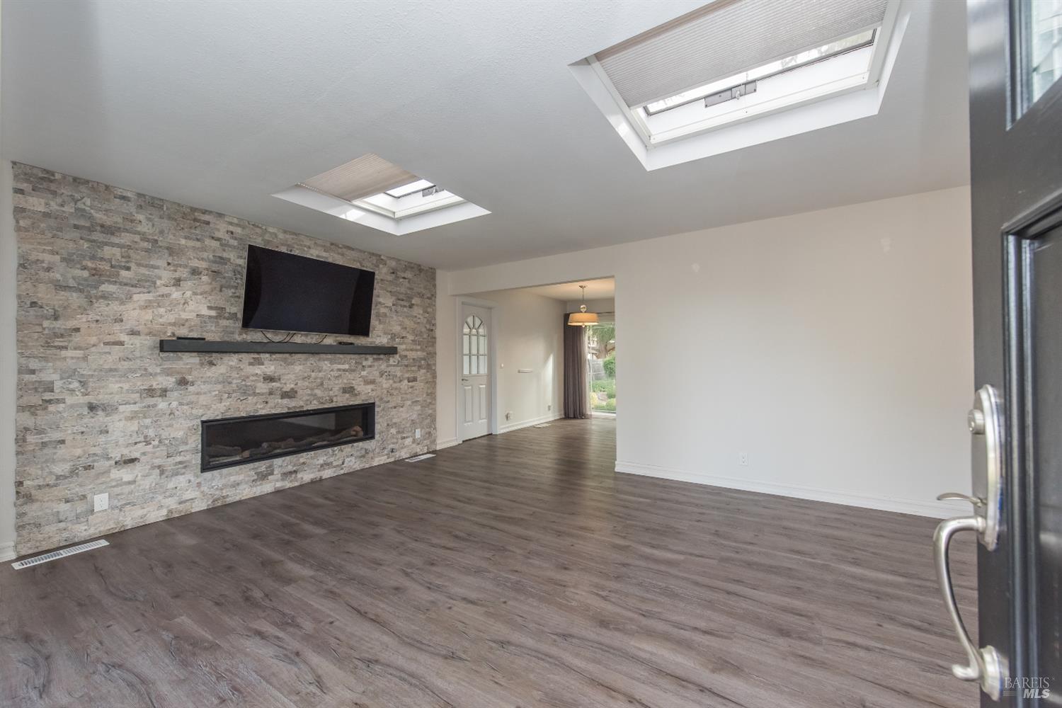 212 Shortt Road Santa Rosa CA 95405