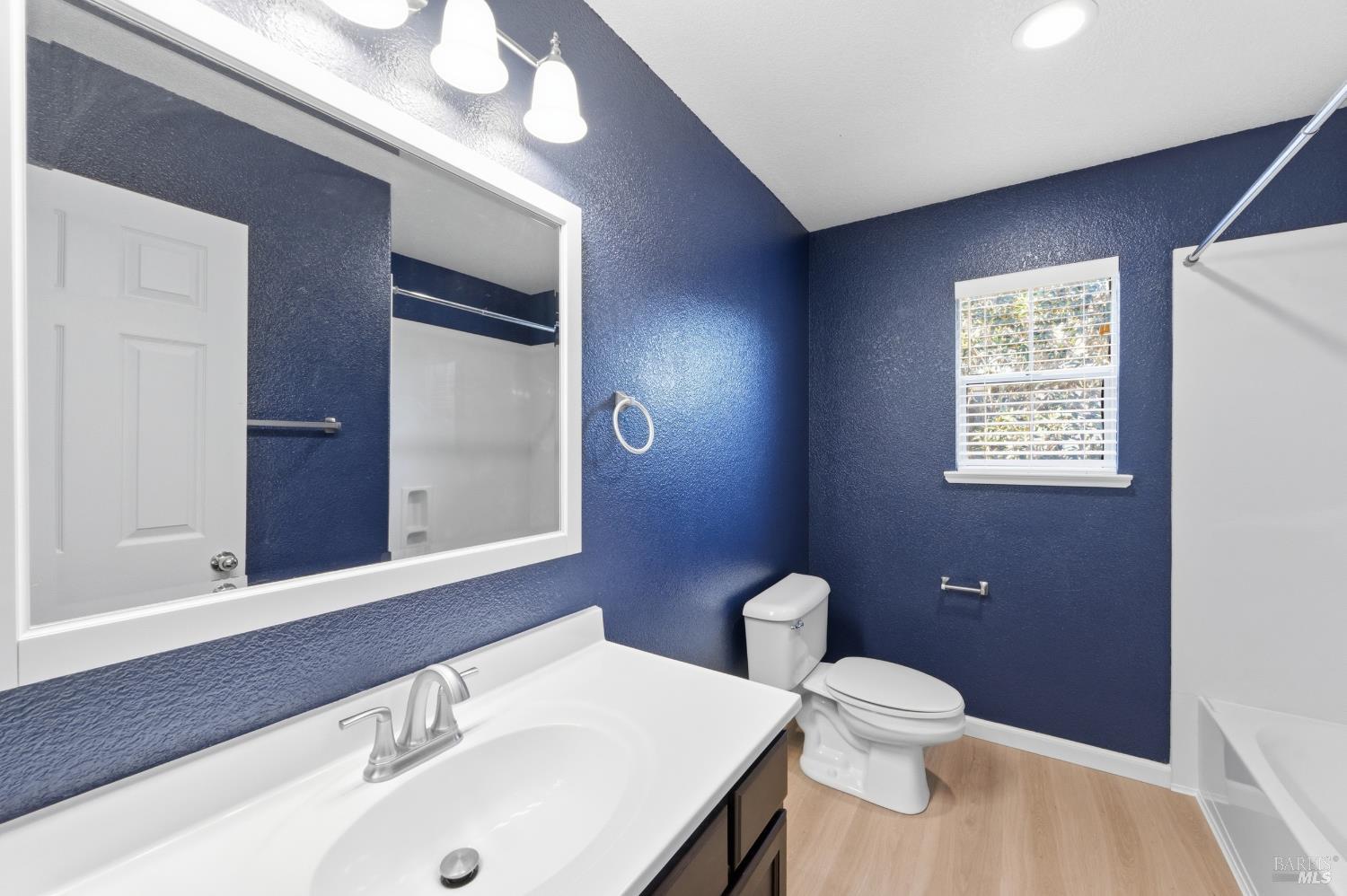 4595 Avondale Circle Fairfield CA 94533