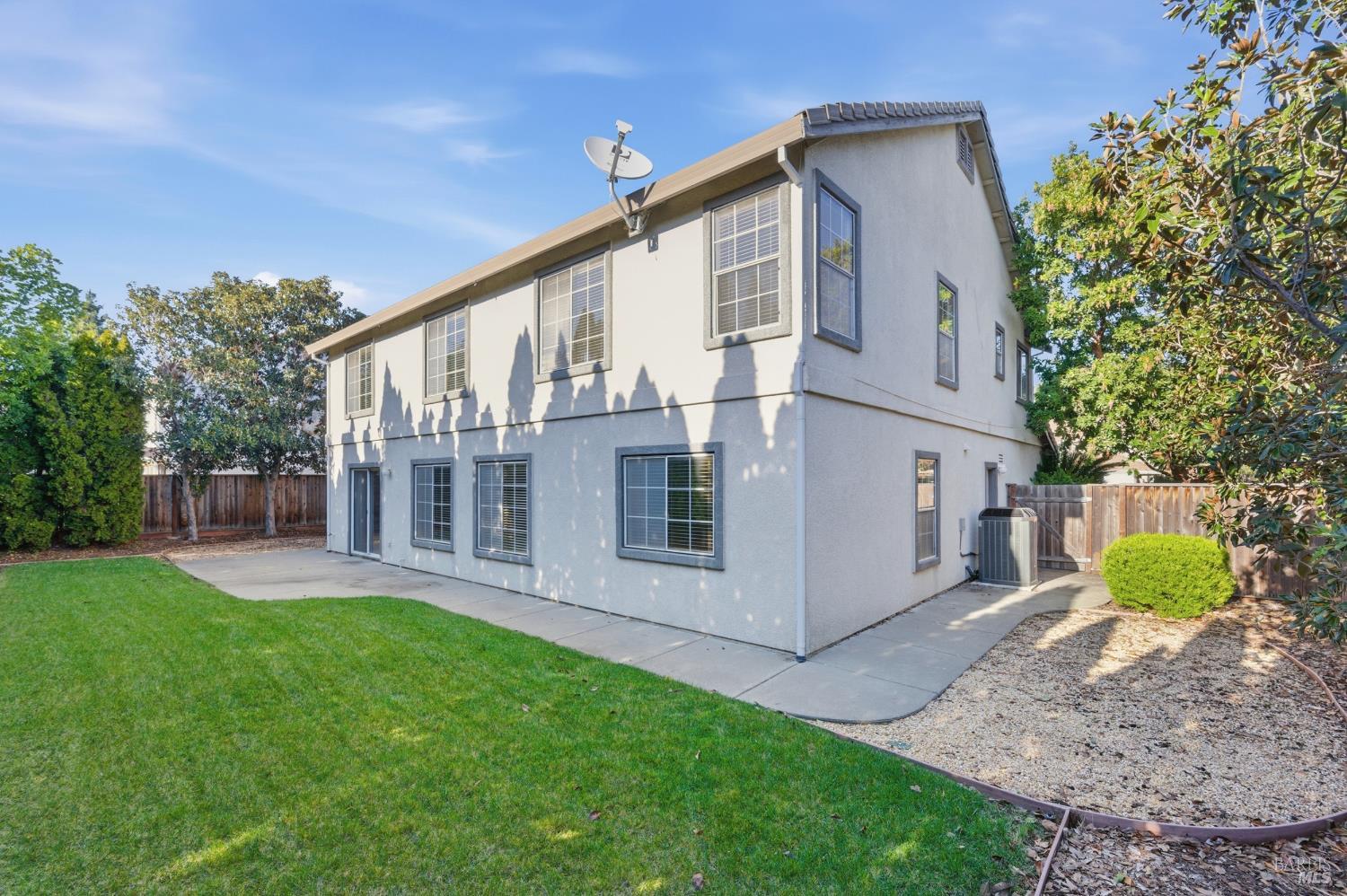 4595 Avondale Circle Fairfield CA 94533