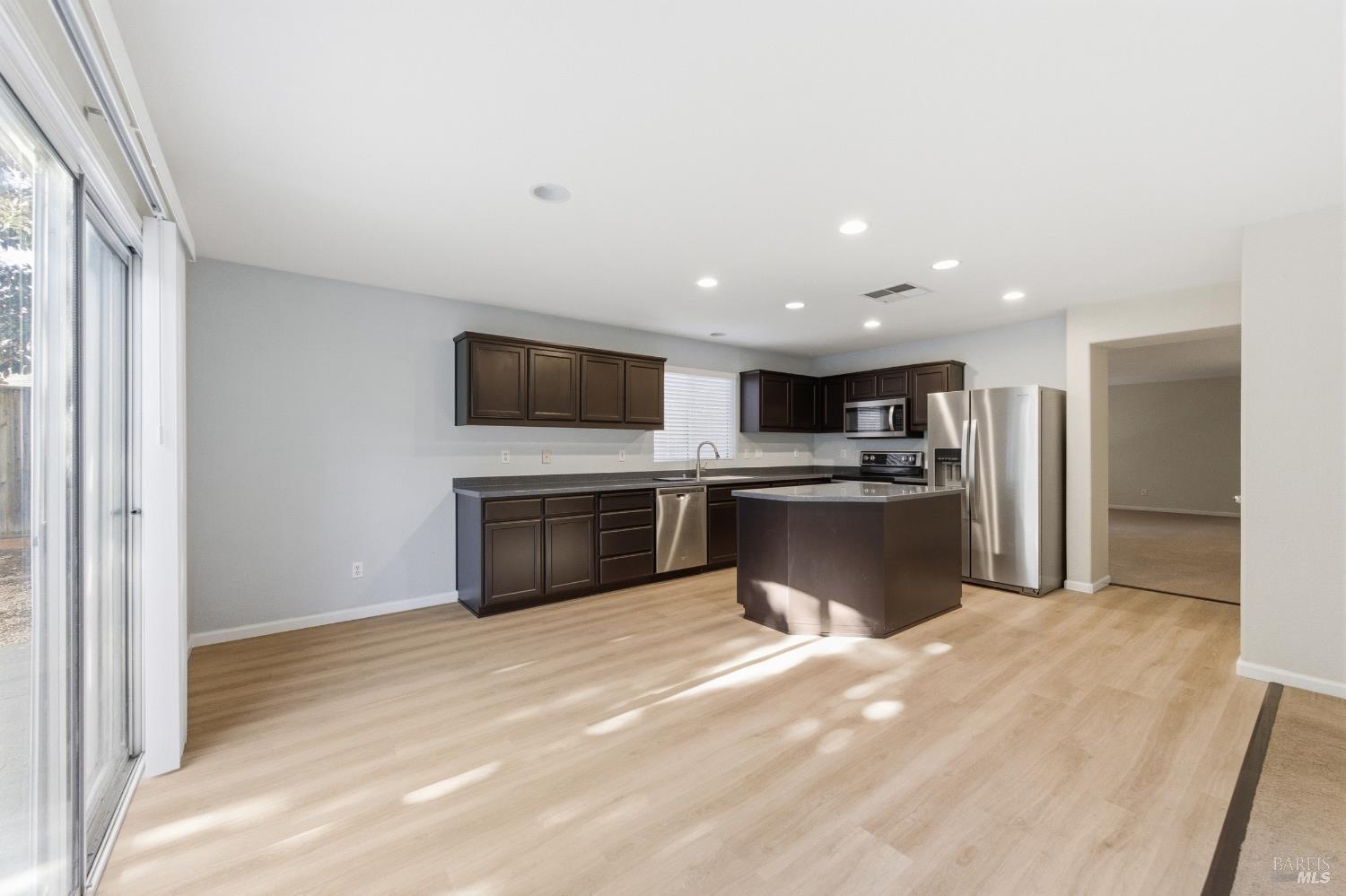 4595 Avondale Circle Fairfield CA 94533