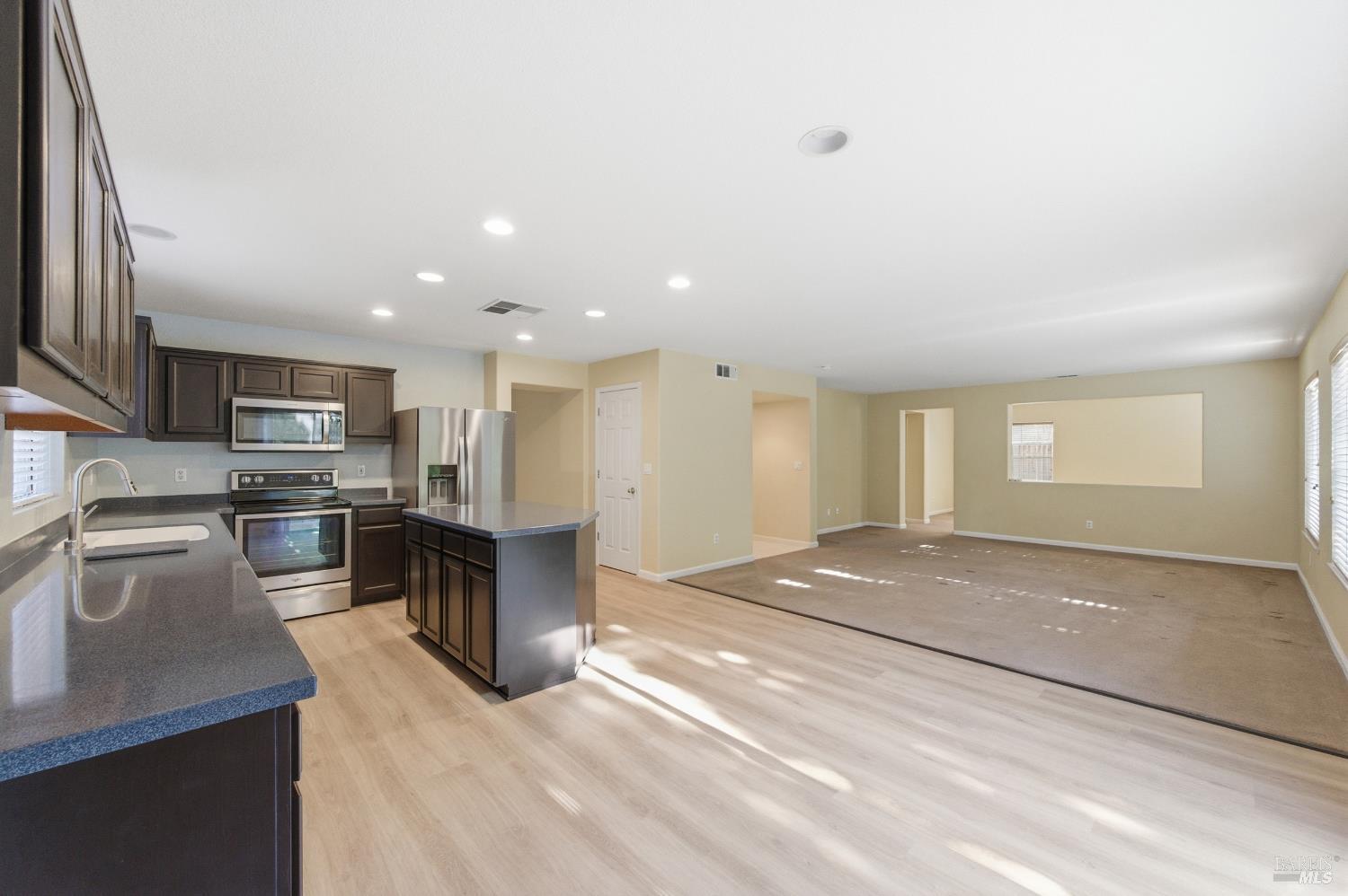 4595 Avondale Circle Fairfield CA 94533