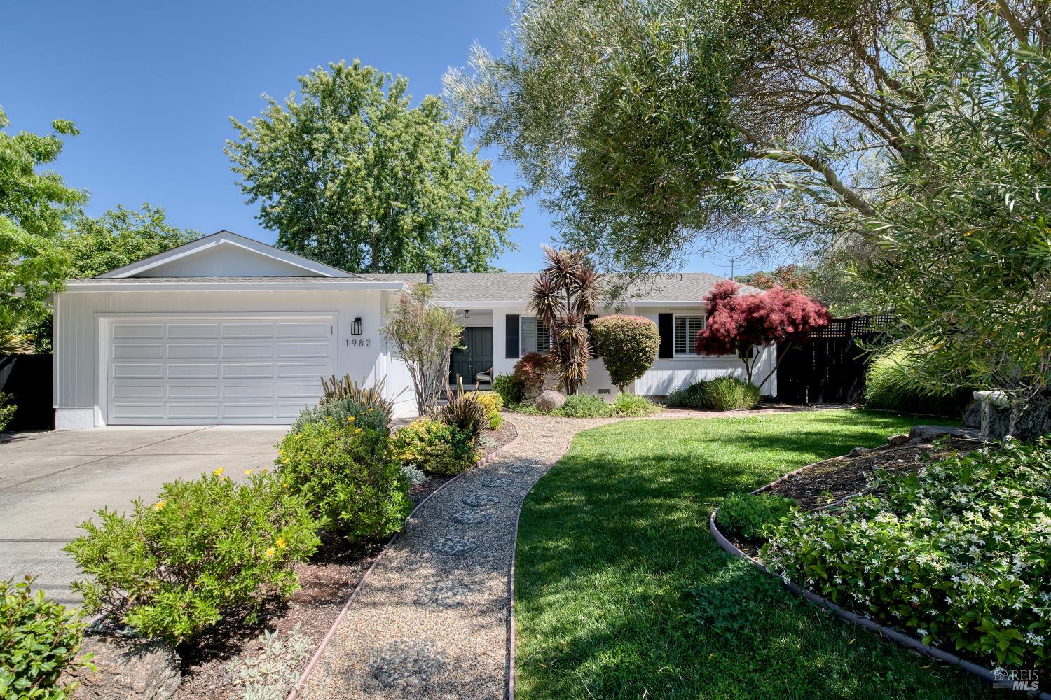 1982 Benton Lane Novato CA 94945