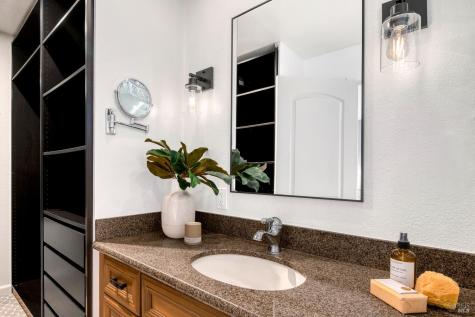 1982 Benton Lane Novato CA 94945