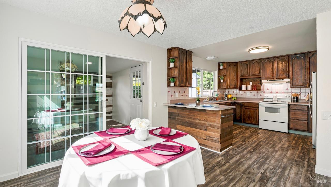 8479 Lakewood Avenue Cotati CA 94931