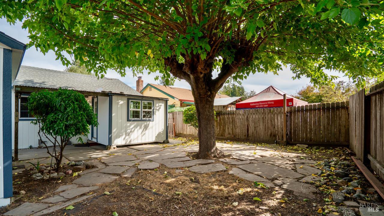8479 Lakewood Avenue Cotati CA 94931