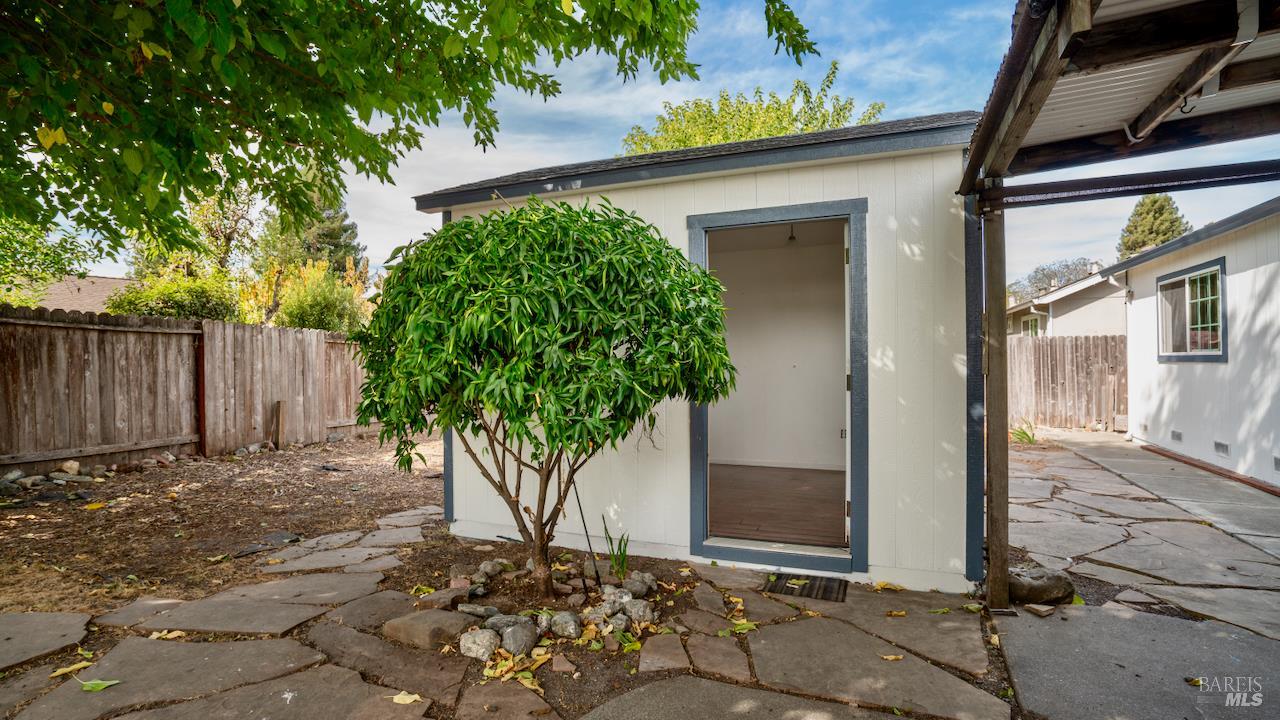 8479 Lakewood Avenue Cotati CA 94931