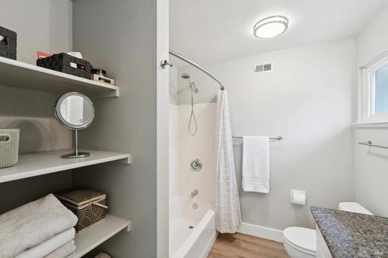 1276 Beechwood Drive Petaluma CA 94954