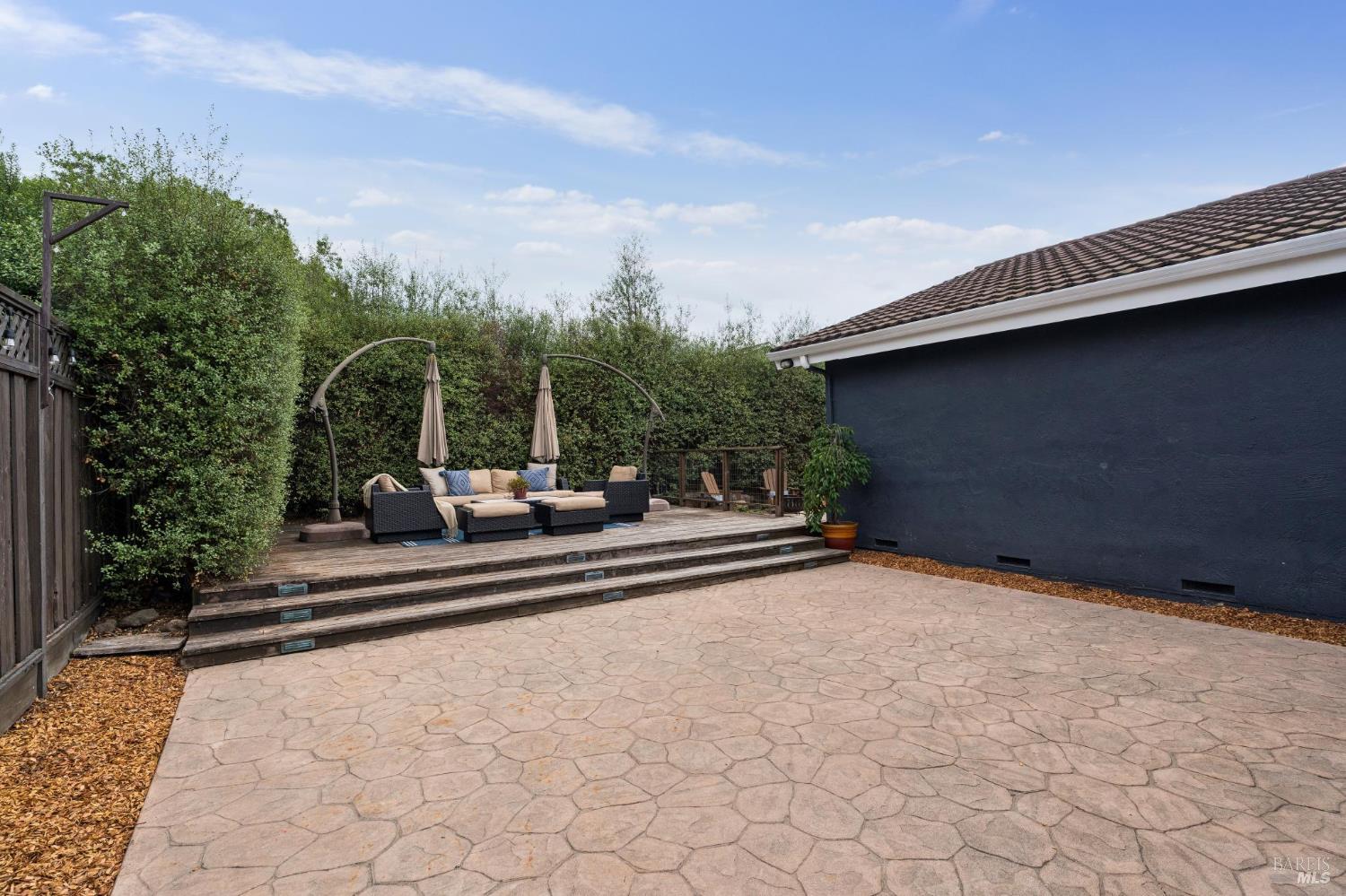 1276 Beechwood Drive Petaluma CA 94954