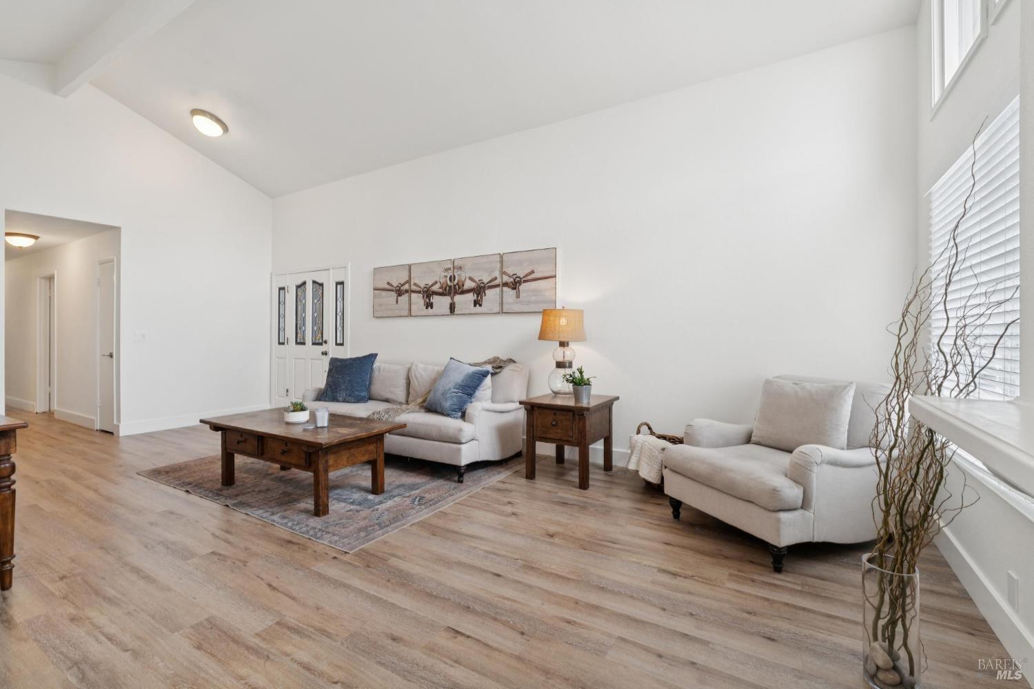 1276 Beechwood Drive Petaluma CA 94954